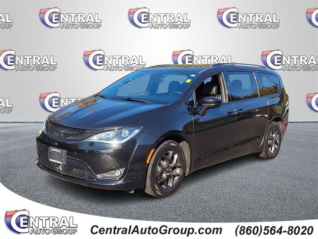 2020 Chrysler Pacifica Touring-L