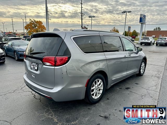 2020 Chrysler Pacifica Touring-L