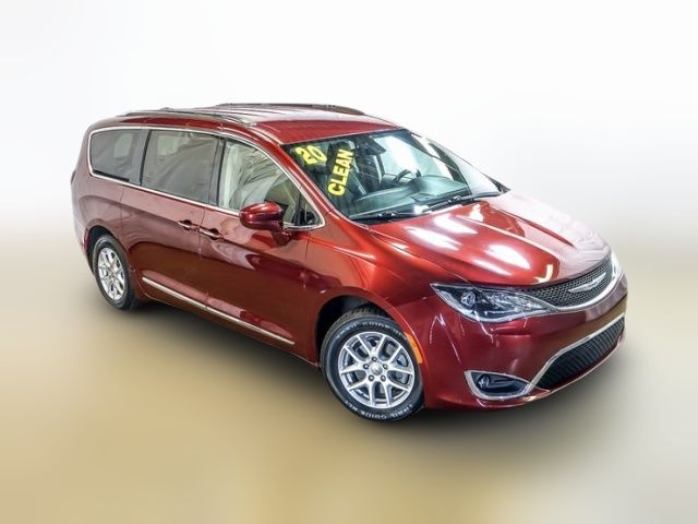 2020 Chrysler Pacifica Touring-L