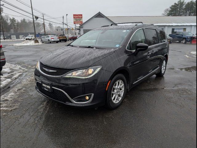 2020 Chrysler Pacifica Touring-L