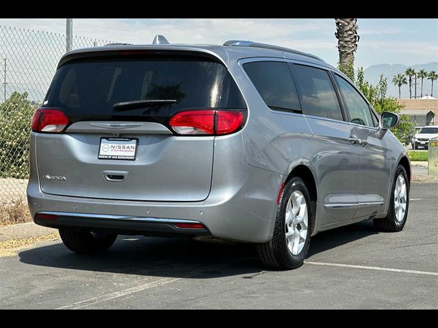 2020 Chrysler Pacifica Touring-L