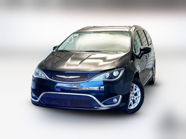 2020 Chrysler Pacifica Touring-L