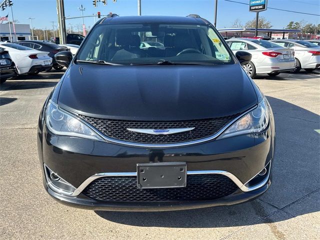 2020 Chrysler Pacifica Touring-L