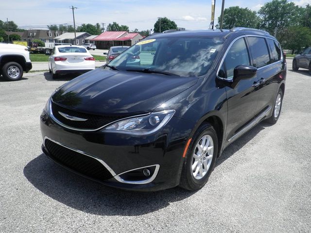 2020 Chrysler Pacifica Touring-L