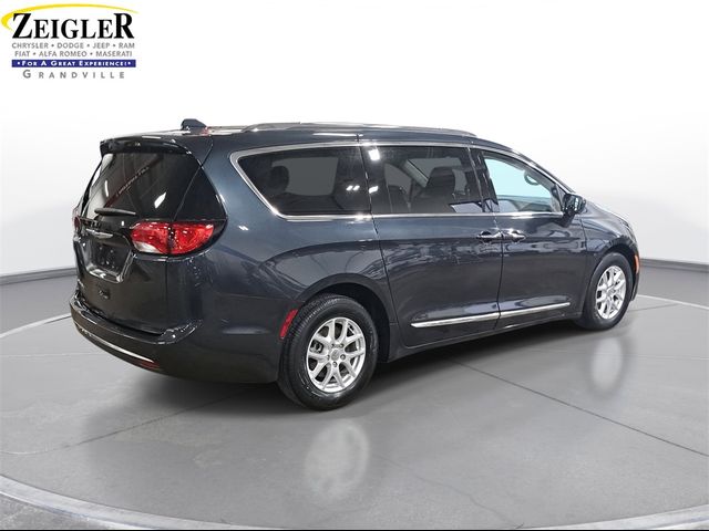 2020 Chrysler Pacifica Touring-L