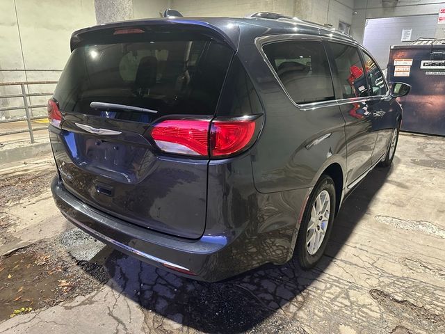 2020 Chrysler Pacifica Touring-L