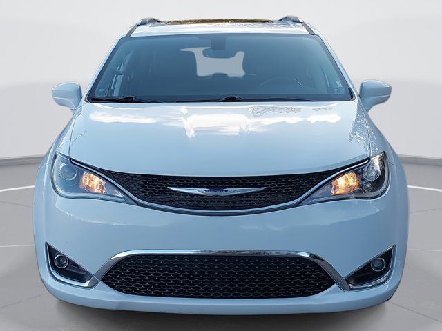 2020 Chrysler Pacifica Touring-L