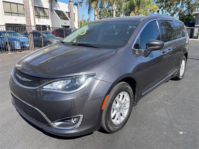 2020 Chrysler Pacifica Touring-L