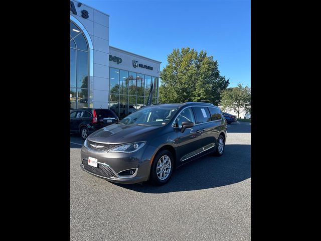 2020 Chrysler Pacifica Touring-L