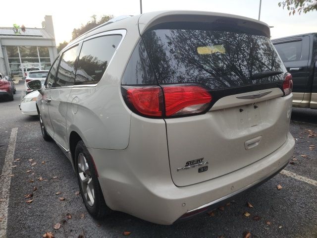 2020 Chrysler Pacifica Touring-L 35th Anniversary