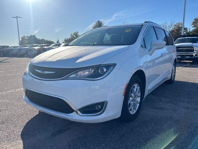 2020 Chrysler Pacifica Touring-L