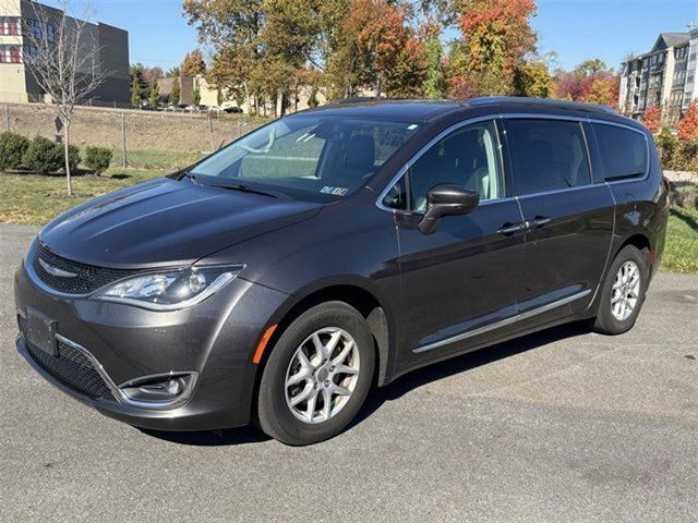 2020 Chrysler Pacifica Touring-L