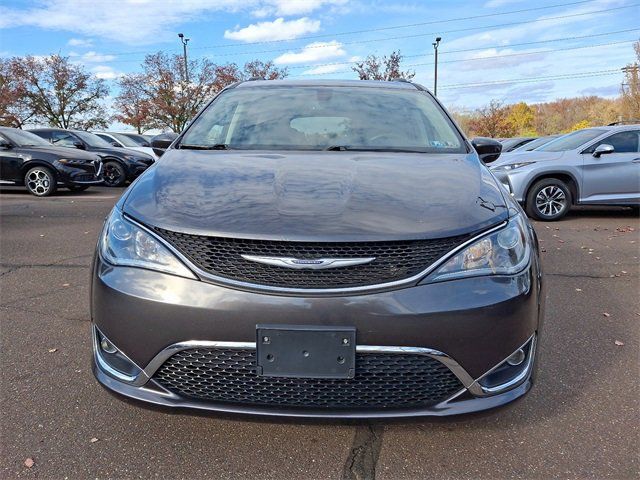 2020 Chrysler Pacifica Touring-L