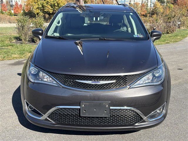 2020 Chrysler Pacifica Touring-L