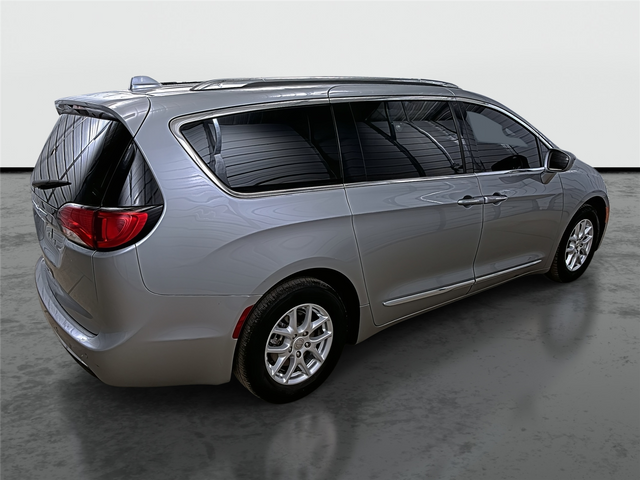 2020 Chrysler Pacifica Touring-L