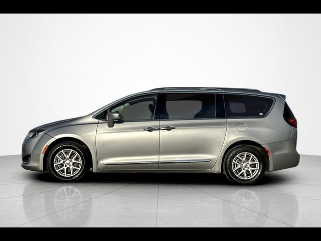 2020 Chrysler Pacifica Touring-L