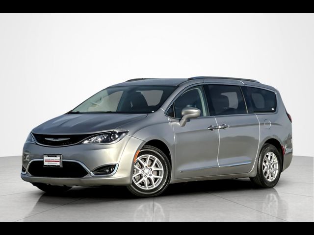 2020 Chrysler Pacifica Touring-L