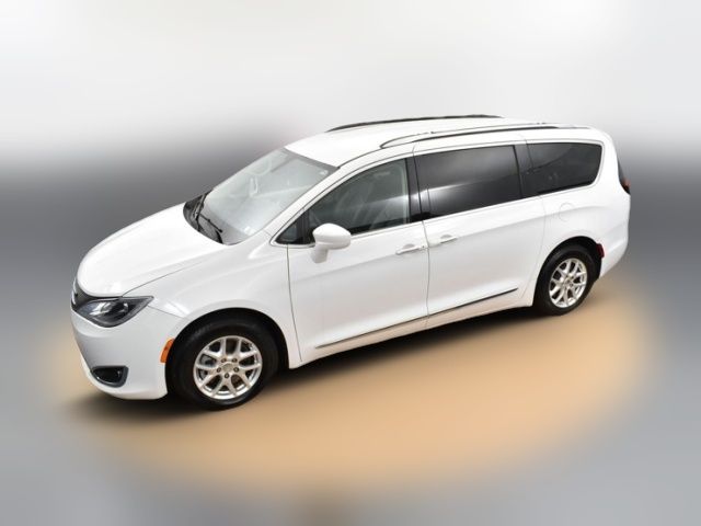 2020 Chrysler Pacifica Touring-L