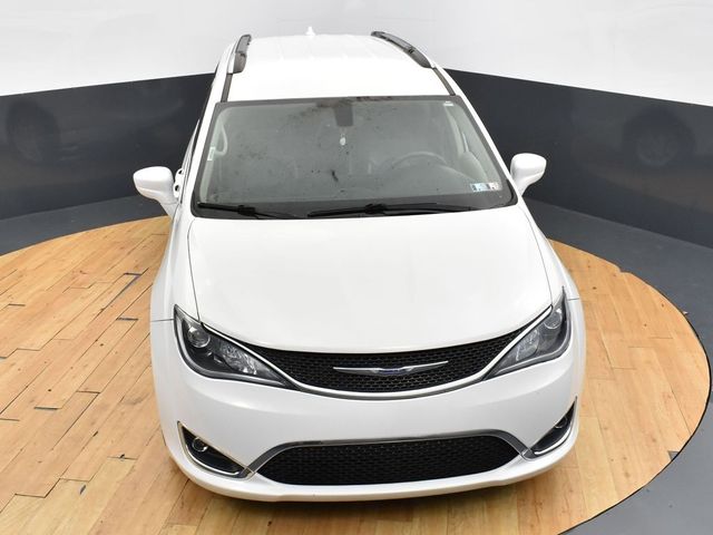 2020 Chrysler Pacifica Touring-L