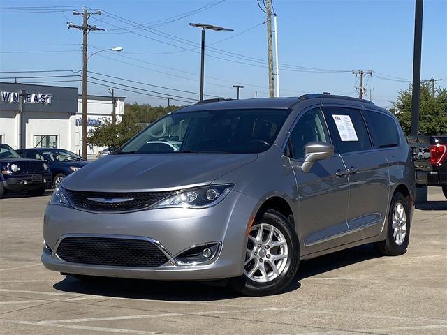 2020 Chrysler Pacifica Touring-L