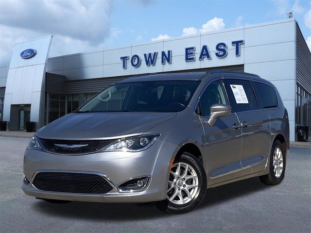 2020 Chrysler Pacifica Touring-L