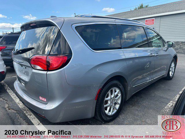 2020 Chrysler Pacifica Touring-L