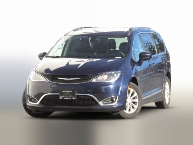 2020 Chrysler Pacifica Touring-L