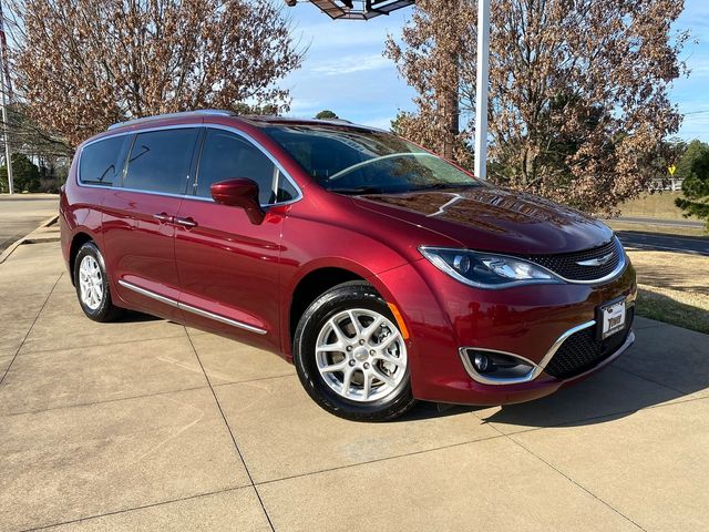 2020 Chrysler Pacifica Touring-L