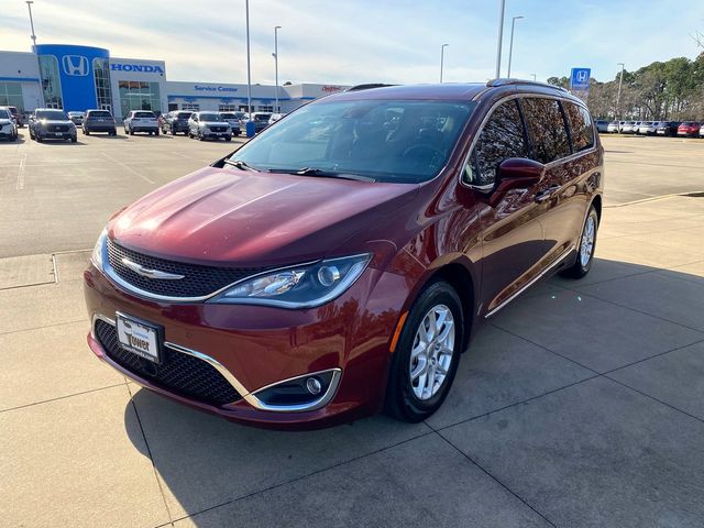 2020 Chrysler Pacifica Touring-L