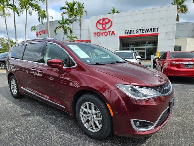 2020 Chrysler Pacifica Touring-L