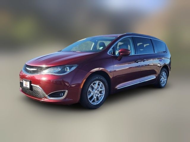 2020 Chrysler Pacifica Touring-L