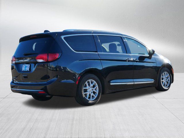 2020 Chrysler Pacifica Touring-L