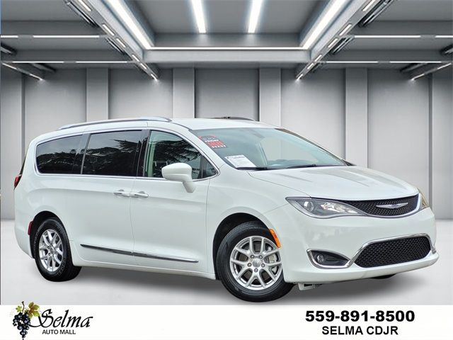 2020 Chrysler Pacifica Touring-L