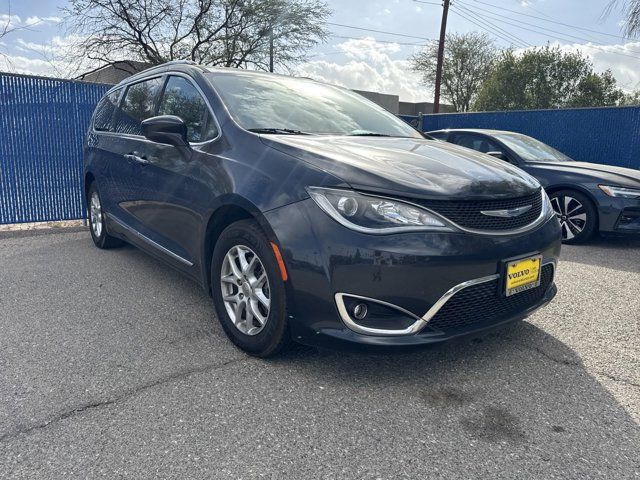 2020 Chrysler Pacifica Touring-L