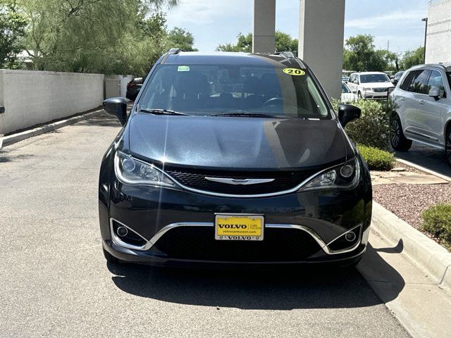 2020 Chrysler Pacifica Touring-L