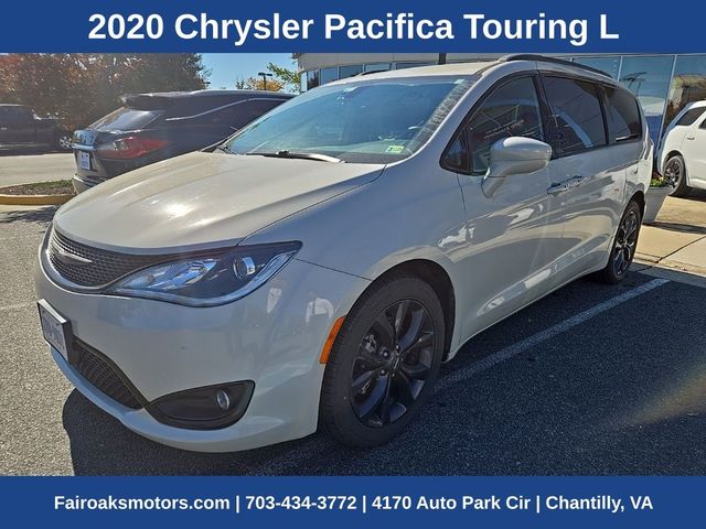 2020 Chrysler Pacifica Touring-L