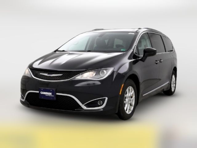 2020 Chrysler Pacifica Touring-L