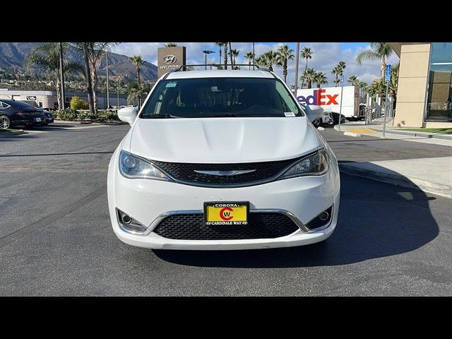 2020 Chrysler Pacifica Touring-L