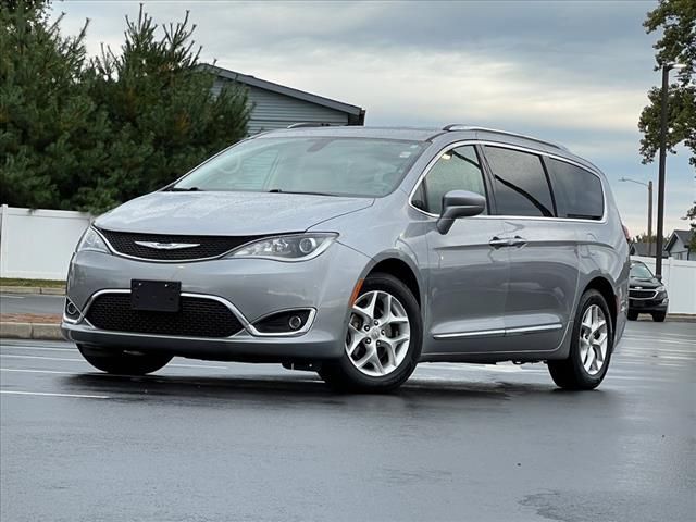 2020 Chrysler Pacifica Touring-L