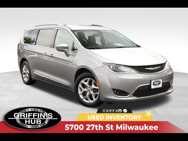 2020 Chrysler Pacifica Touring-L