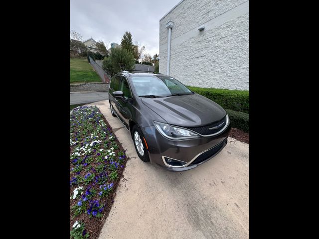 2020 Chrysler Pacifica Touring-L