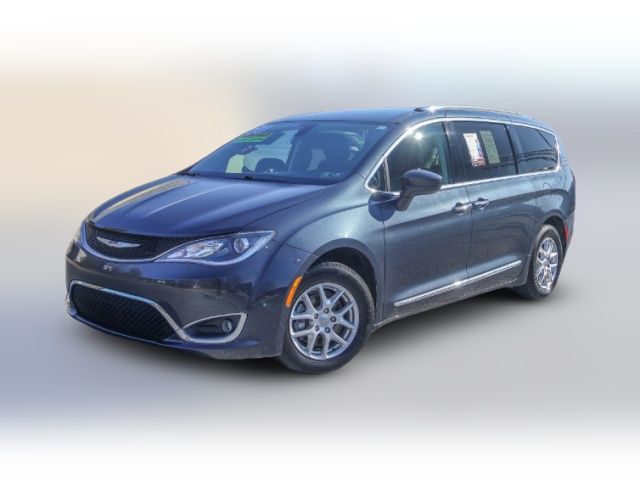 2020 Chrysler Pacifica Touring-L