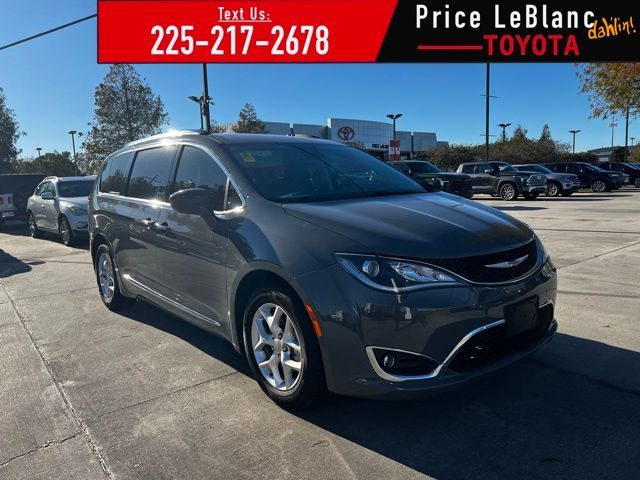 2020 Chrysler Pacifica Touring-L