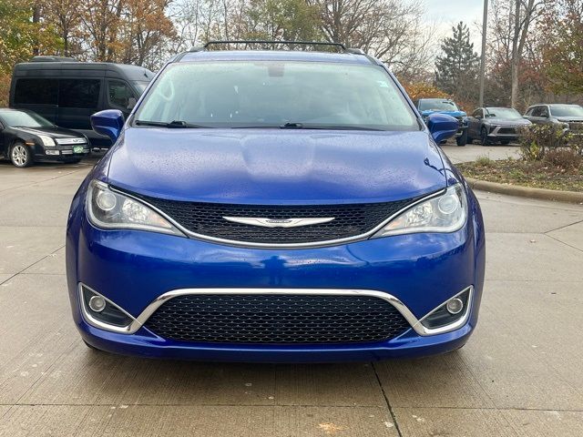 2020 Chrysler Pacifica Touring-L