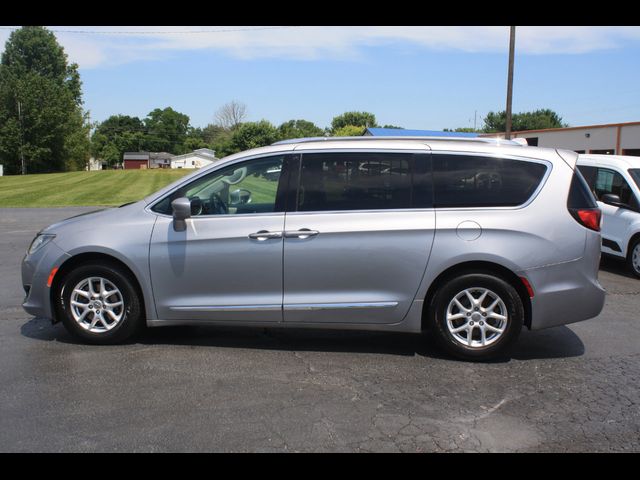 2020 Chrysler Pacifica Touring-L