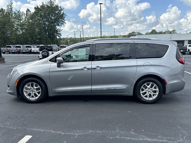 2020 Chrysler Pacifica Touring-L