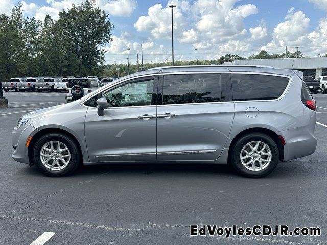 2020 Chrysler Pacifica Touring-L