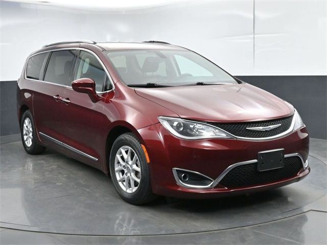 2020 Chrysler Pacifica Touring-L