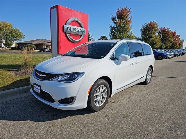 2020 Chrysler Pacifica Touring-L