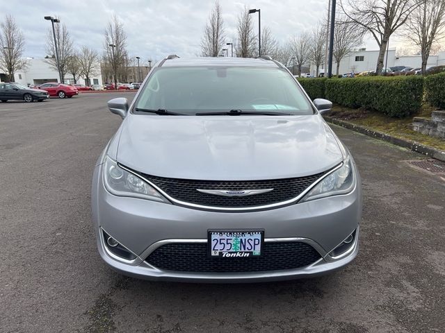 2020 Chrysler Pacifica Touring-L